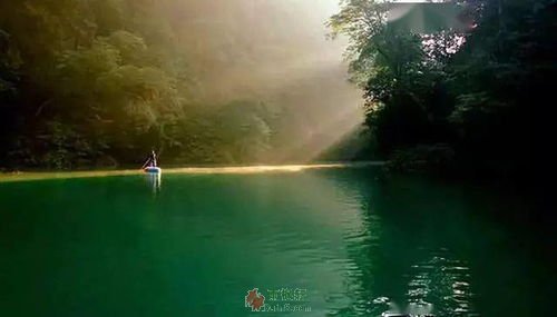 深潭与峰顶