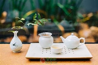 三茶室里品三茶